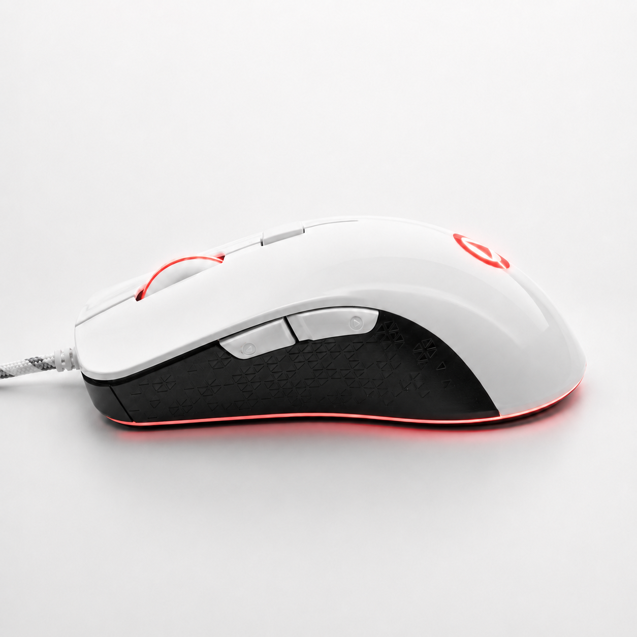 mouse 4000 DPI optical sensor close-up